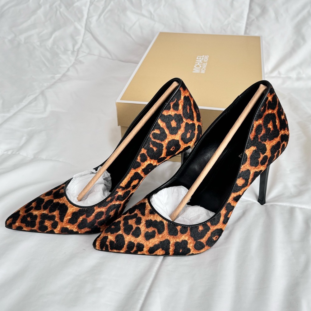 Michael Kors KeKe Pump
